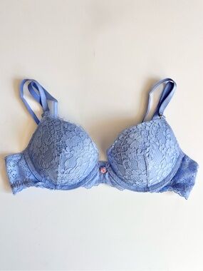 Victoria’s Secret Dream Angels Lace Push Up Bra Cameo Blue 34A